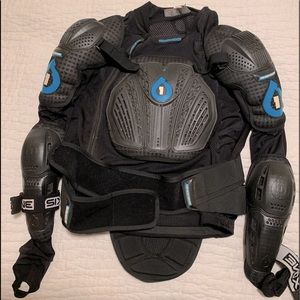 Sixsixone Vapor Pressure Suit: Upper Body Riding Armor Protection: Size XL
